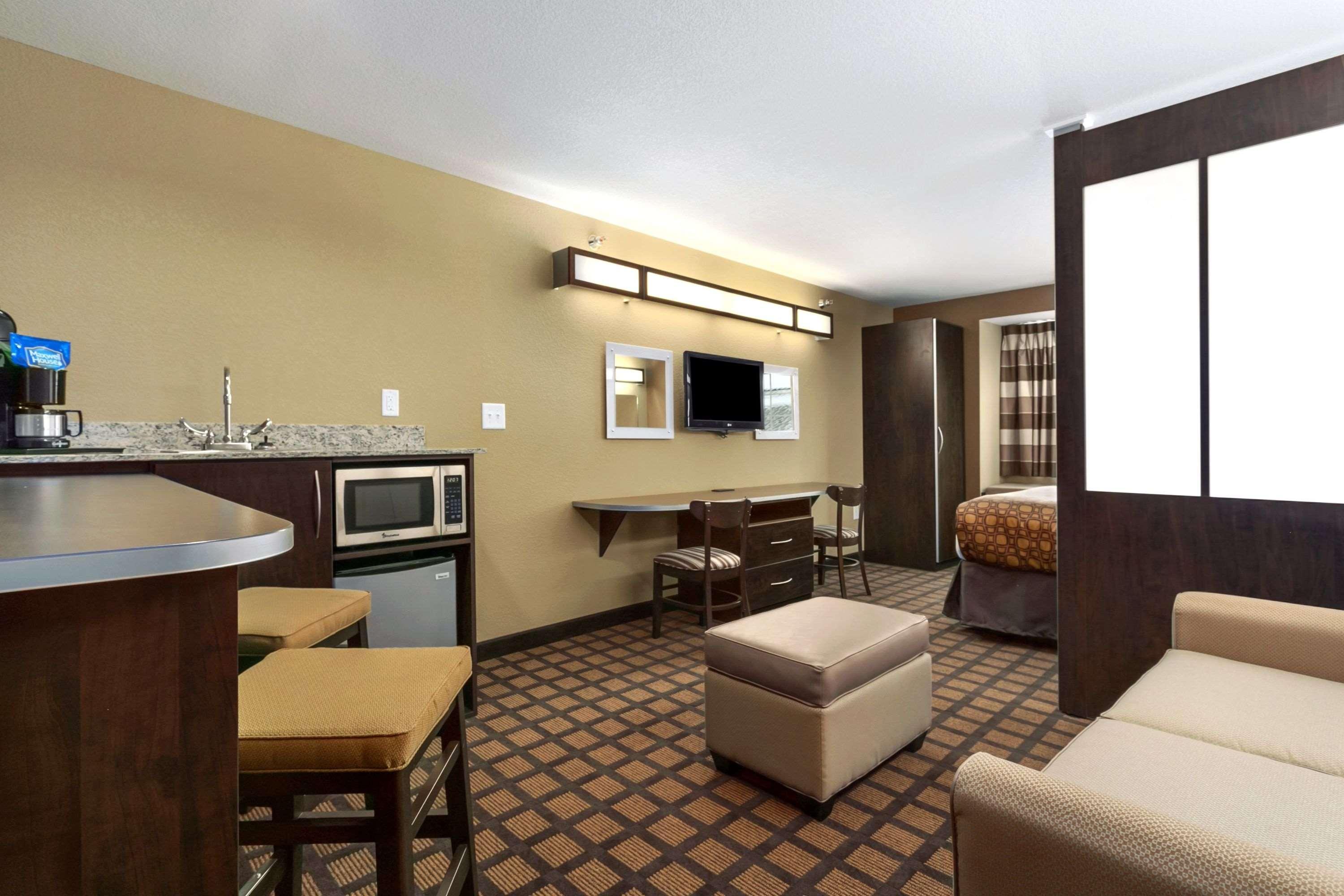 Microtel Inn & Suites By Wyndham Minot Exteriér fotografie