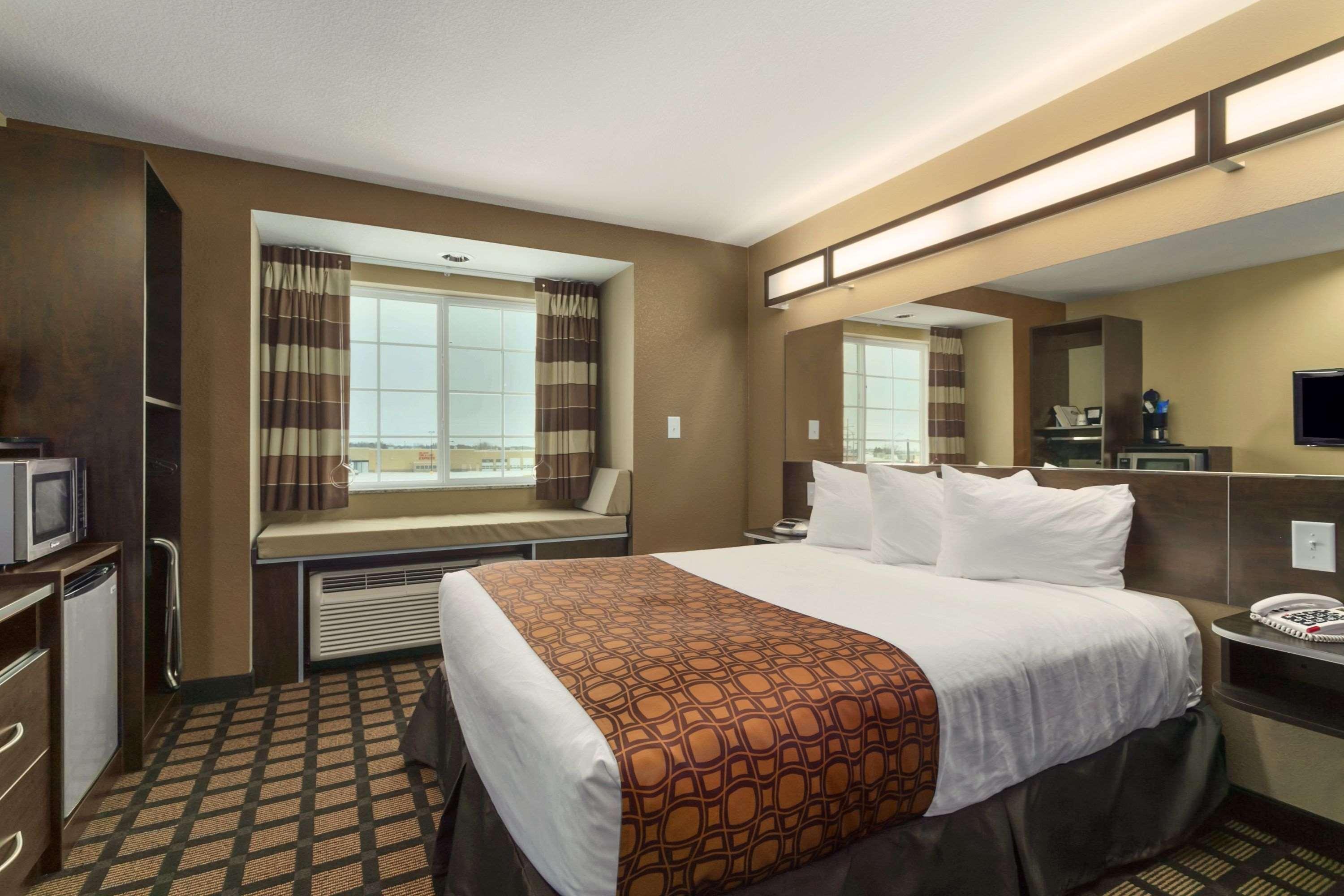 Microtel Inn & Suites By Wyndham Minot Exteriér fotografie