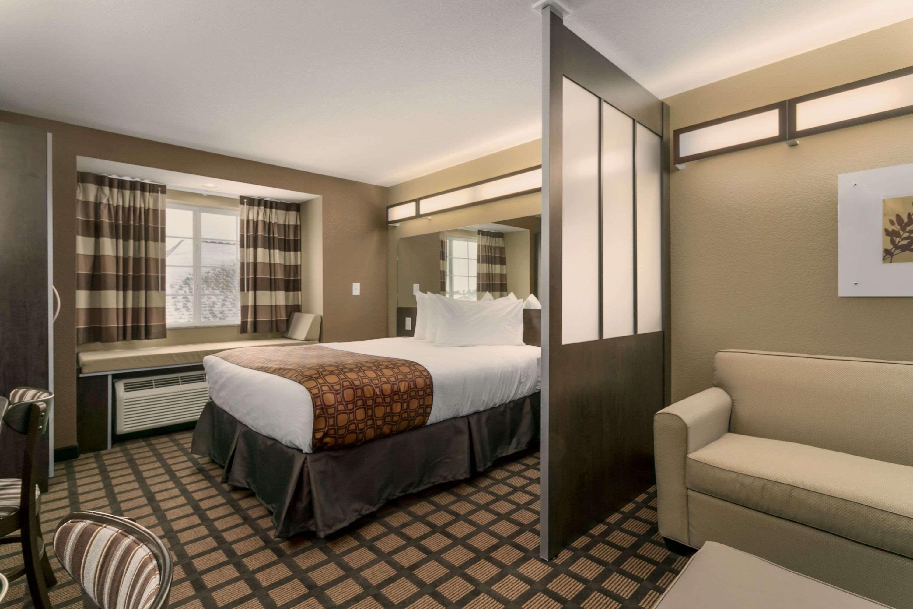 Microtel Inn & Suites By Wyndham Minot Exteriér fotografie