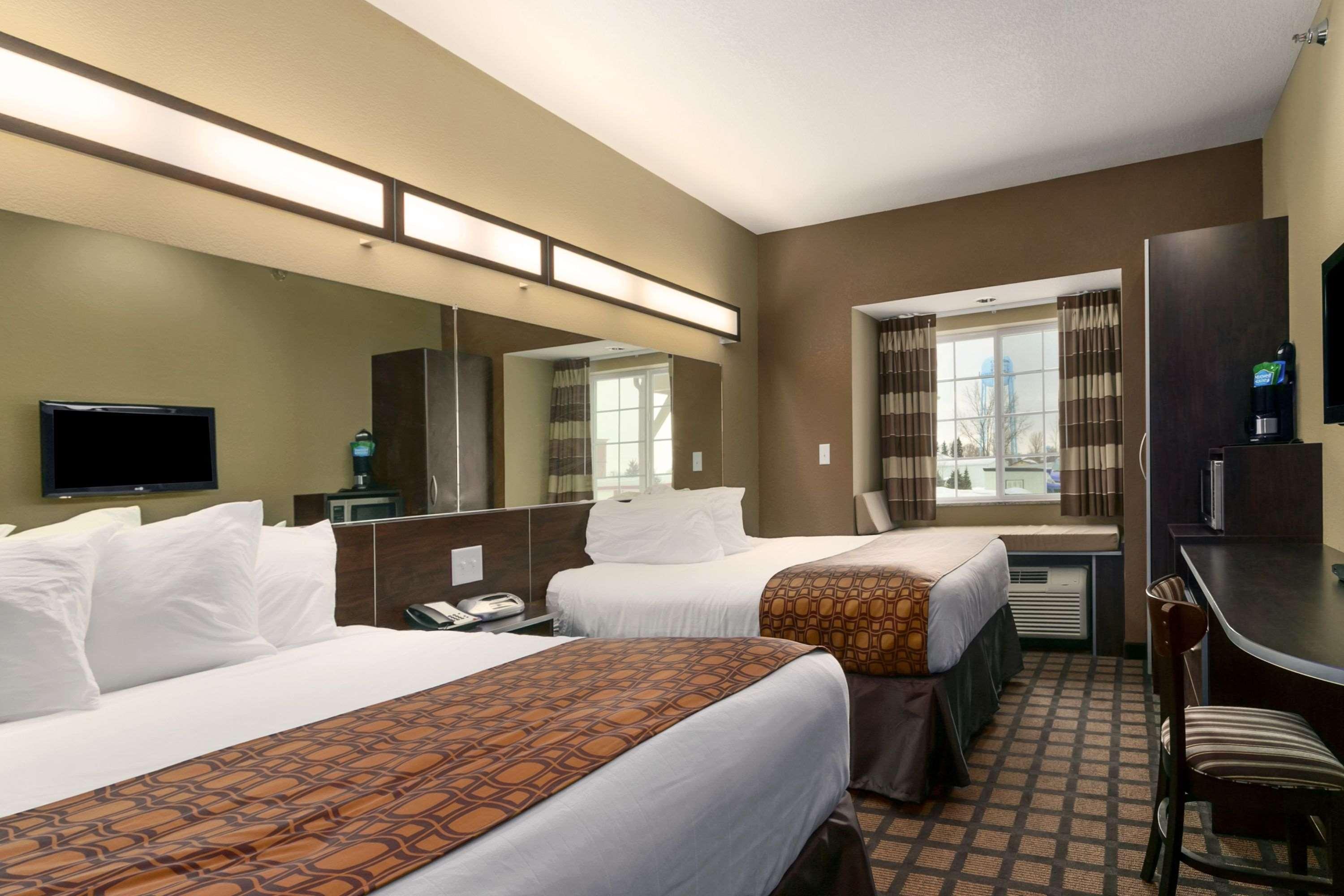 Microtel Inn & Suites By Wyndham Minot Exteriér fotografie